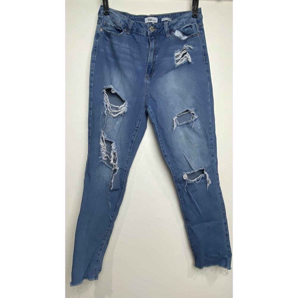 YMI Sz 13 high rise ankle dream fit distressed ankle jeans Preowned GUC